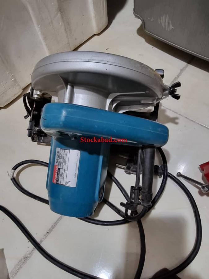 اره عمود بر ماکیتا 5806B