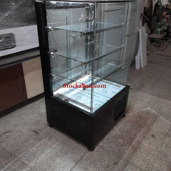 یخچال شو کیک کافی شاپ