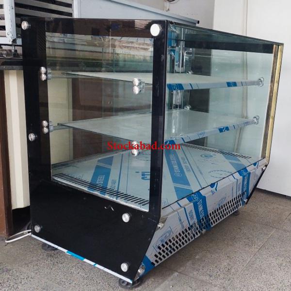 یخچال شو کیک کافی شاپ
