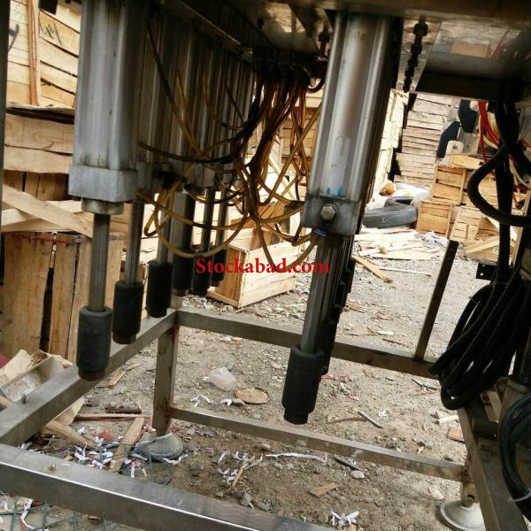 فروش پرکن خطی مایعات نیمه غلیظ 12 نازله دست دوم