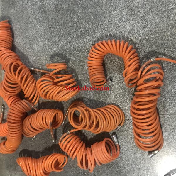 پیچ گوشتی و شلنگ فنری بادی