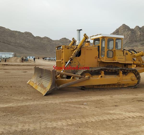 بلدوزر کوماتسو 155 
