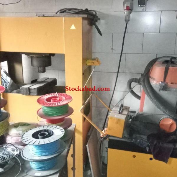 تجهیزات کارخانه تولید تابلو برق صنعتی
