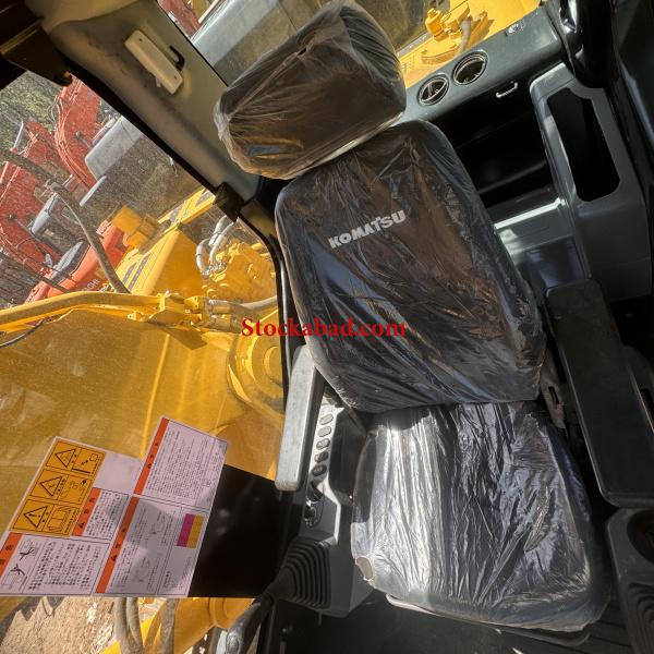 پیش فروش بیل مکانیکی کوماتسو 400 خط 8R