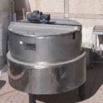 دیگ پخت لبنیات